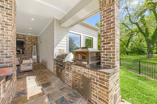 32822 Whistler Court, Fulshear, TX 77441
