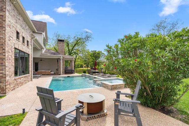 32822 Whistler Court, Fulshear, TX 77441