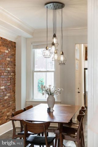 136 N PLUM ST, Lancaster, PA 17602