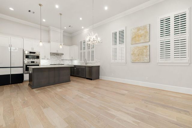 5306 S Capitol Street, Houston, TX 77023