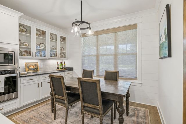 1827 Rhonda Dr, Christiana, TN 37037