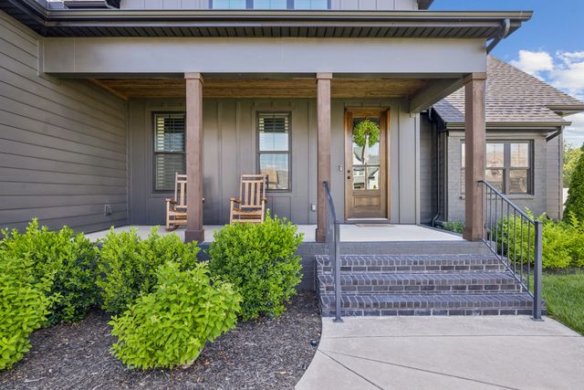 1827 Rhonda Dr, Christiana, TN 37037