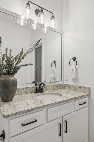 1827 Rhonda Dr, Christiana, TN 37037