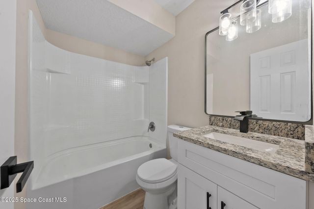 1365 Defender Street NW, Palm Bay, FL 32907