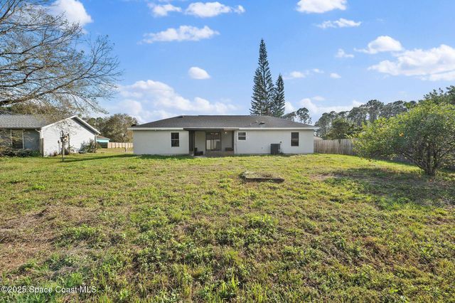 1365 Defender Street NW, Palm Bay, FL 32907