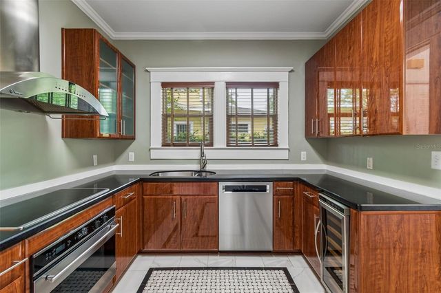 1107 W HORATIO STREET, Tampa, FL 33606