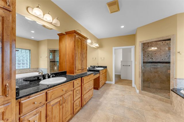 311 Yellow Ribbon TRL, Burnet, TX 78611