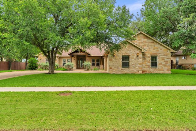 311 Yellow Ribbon TRL, Burnet, TX 78611
