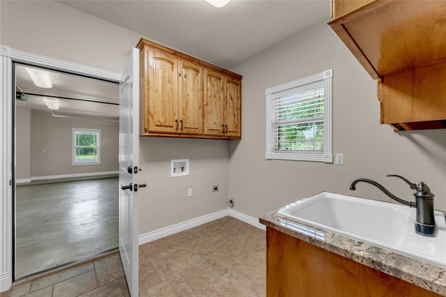 311 Yellow Ribbon TRL, Burnet, TX 78611