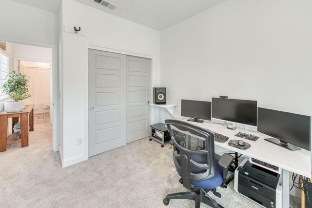 7063 W Twain Avenue, Fresno, CA 93723