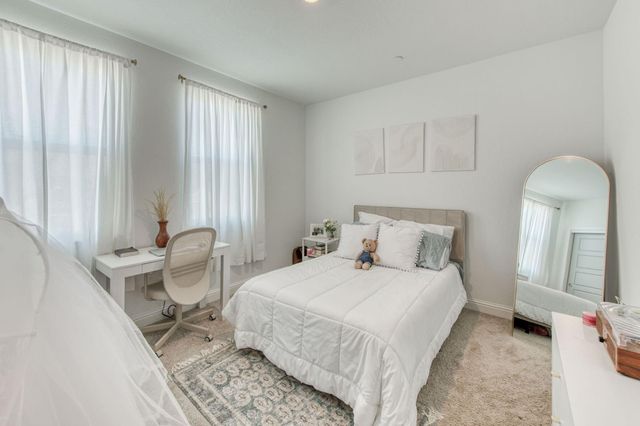 7063 W Twain Avenue, Fresno, CA 93723