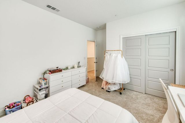 7063 W Twain Avenue, Fresno, CA 93723