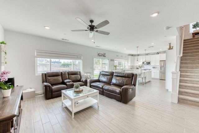 7063 W Twain Avenue, Fresno, CA 93723