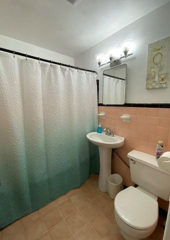 1209 N M Street, Lake Worth Beach, FL 33460