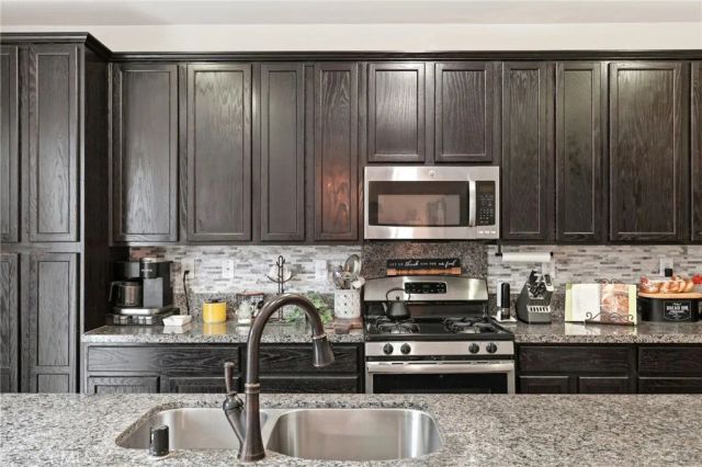 18332 Cayenne, San Bernardino, CA 92407