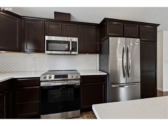 271 LA CASA St, Eugene, OR 97402
