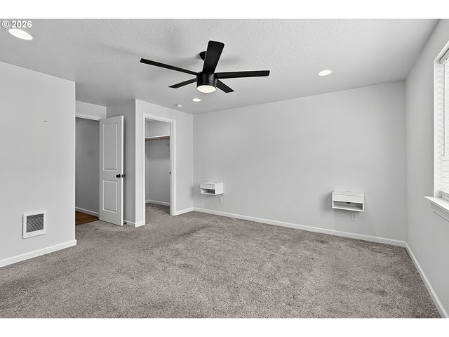 271 LA CASA St, Eugene, OR 97402