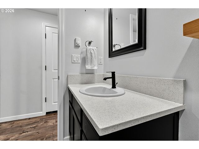 271 LA CASA St, Eugene, OR 97402