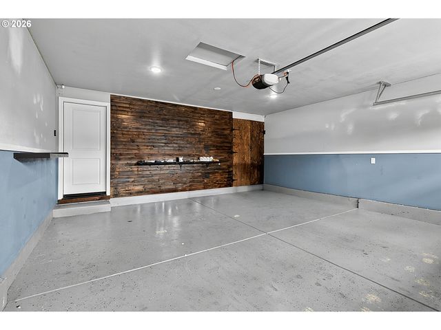271 LA CASA St, Eugene, OR 97402