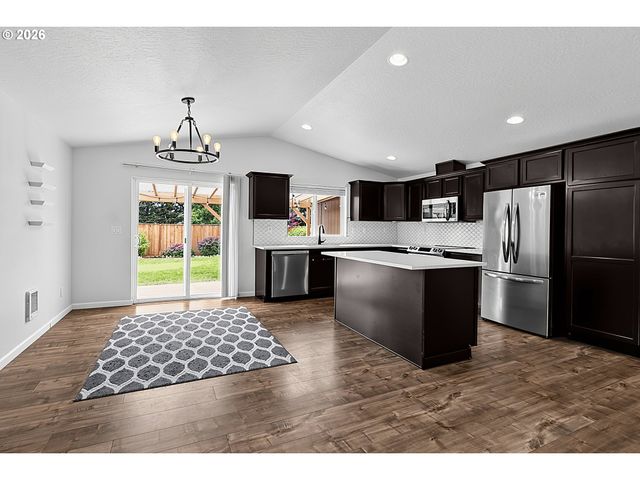 271 LA CASA St, Eugene, OR 97402