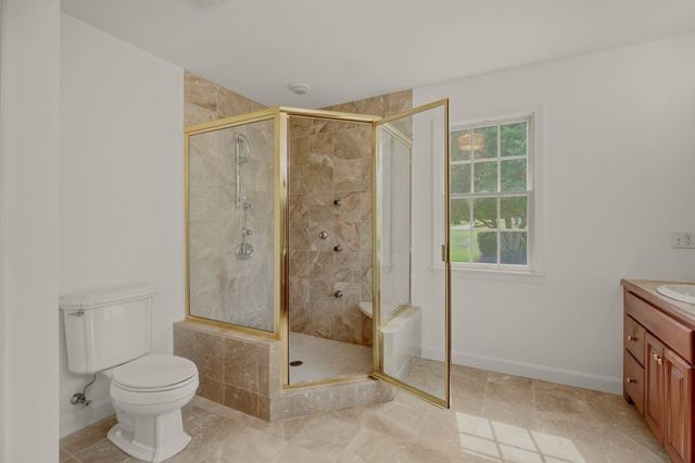 139 Lambie Circle, Portsmouth, RI 02871