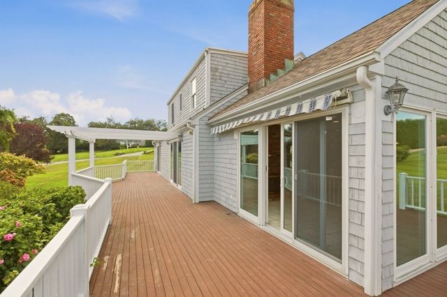 139 Lambie Circle, Portsmouth, RI 02871
