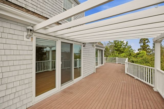 139 Lambie Circle, Portsmouth, RI 02871