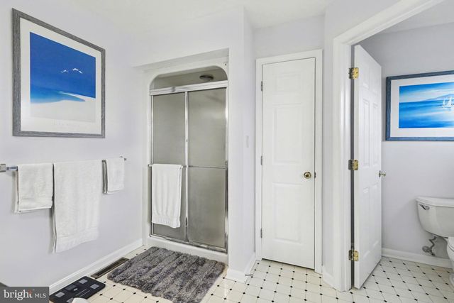 111 KOCH LN, Harrisburg, PA 17112