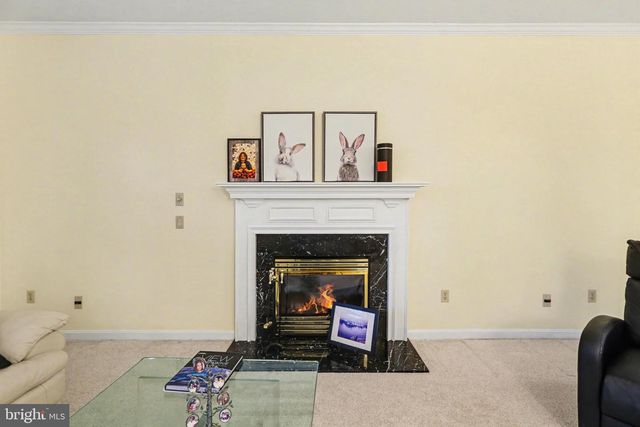 111 KOCH LN, Harrisburg, PA 17112