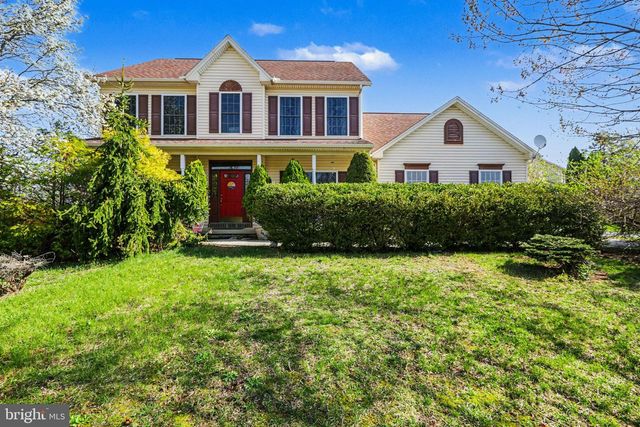 111 KOCH LN, Harrisburg, PA 17112