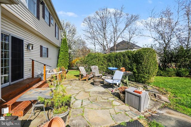 111 KOCH LN, Harrisburg, PA 17112