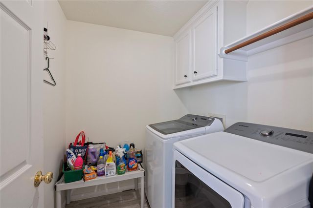 2060 Glencove Drive, Seabrook, TX 77586