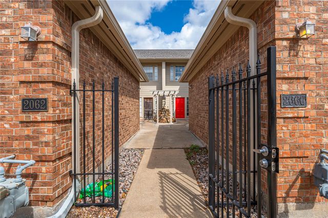 2060 Glencove Drive, Seabrook, TX 77586