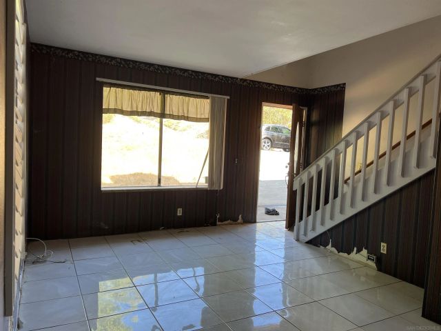 16333 Oak Springs Drive, Ramona, CA 92065