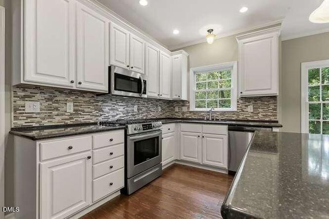 401 Peachtree Point Court 401, Cary, NC 27513