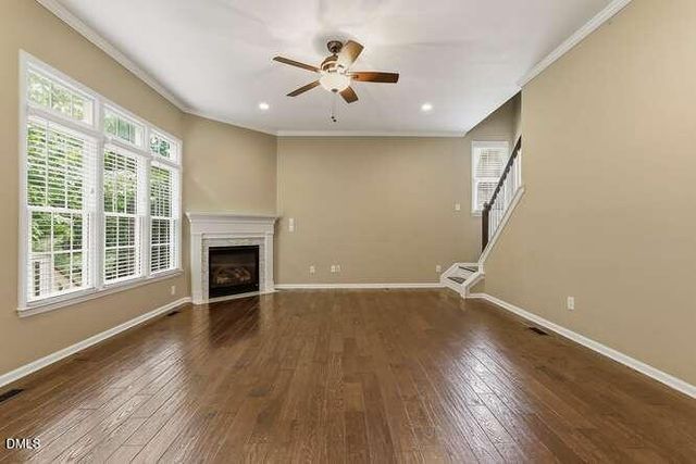 401 Peachtree Point Court 401, Cary, NC 27513