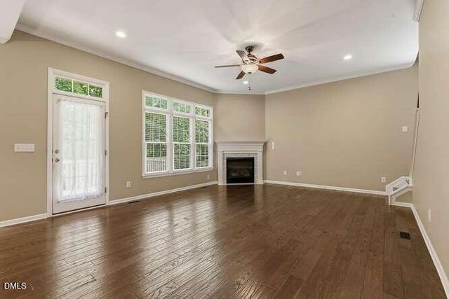 401 Peachtree Point Court 401, Cary, NC 27513