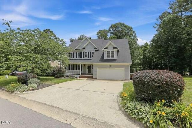 401 Peachtree Point Court 401, Cary, NC 27513