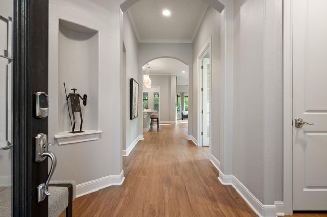 9100 Bayshore BND, Austin, TX 78726