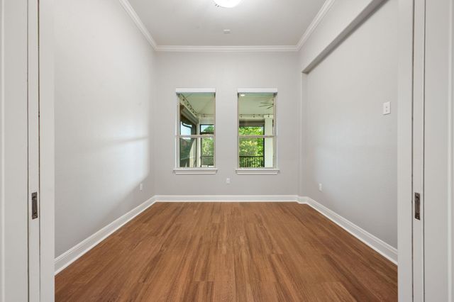 9100 Bayshore BND, Austin, TX 78726