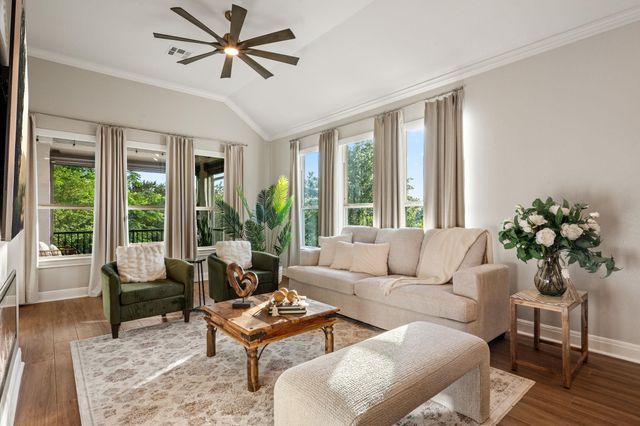 9100 Bayshore BND, Austin, TX 78726
