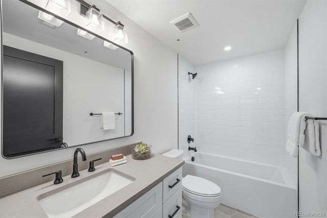 2442 S Saint Paul Street, Denver, CO 80210