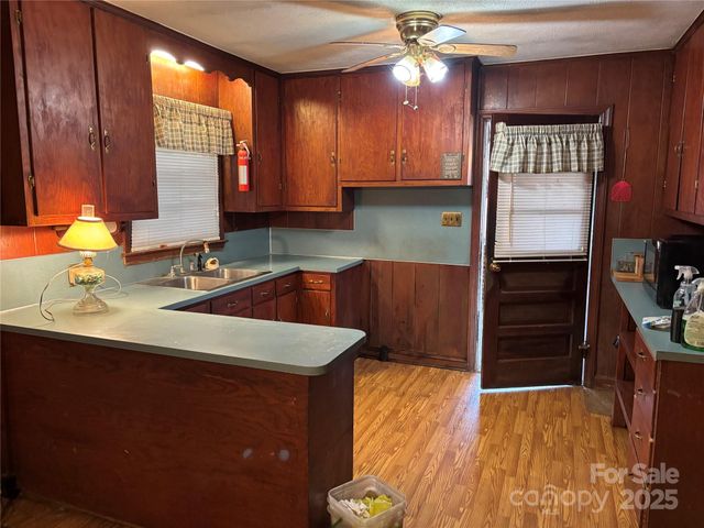 2248 Catawba Heights, Lincolnton, NC 28092