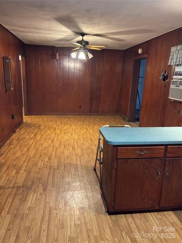 2248 Catawba Heights, Lincolnton, NC 28092