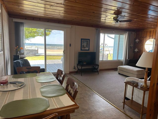 7724 N US-23, Oscoda Twp, MI 48750