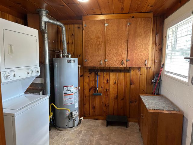 7724 N US-23, Oscoda Twp, MI 48750