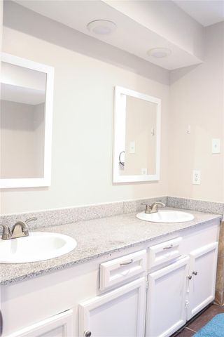 3842 Double Tree Trail, Irving, TX 75061