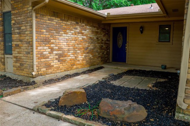 3842 Double Tree Trail, Irving, TX 75061