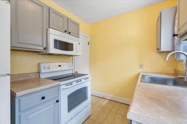 910 Brandon AVE, Roanoke, VA 24015