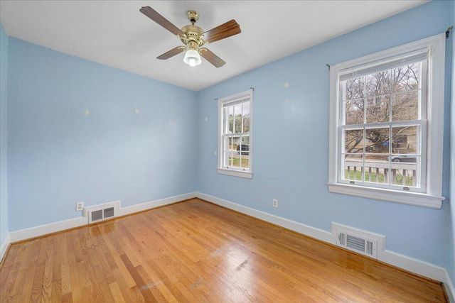 910 Brandon AVE, Roanoke, VA 24015